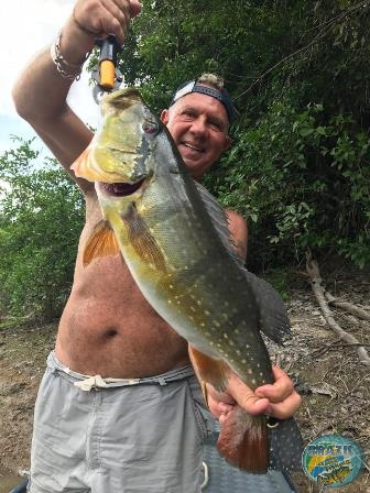 Fotos da pesca esportiva na regio Amaznica